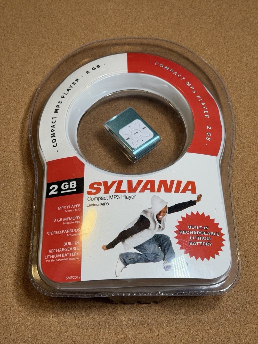 Sylvania SMP2012 2GB Compact MP3 Player NEW SEALED Clip Shuffle Style Teal